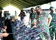 Kasdam III Siliwangi Cek Kesiapan Operasi Satgas Pamtas RI-PNG, Yonif Raider 301/PKS