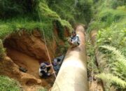 BPSDA Sigap Perbaiki Pipa Irigasi Padawaras Bocor