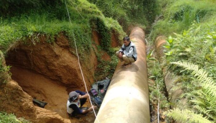 BPSDA Sigap Perbaiki Pipa Irigasi Padawaras Bocor