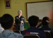 Atalia Dorong Siswa SMAN 5 Kota Bandung Berkarya Melalui Gawai