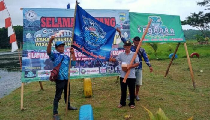 Mancing Mania ‘Deleg’ di Embung Cibeureum