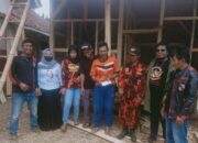 PP Bojonggambir Santuni Seorang Nenek yang Rumahnya Nyaris Roboh