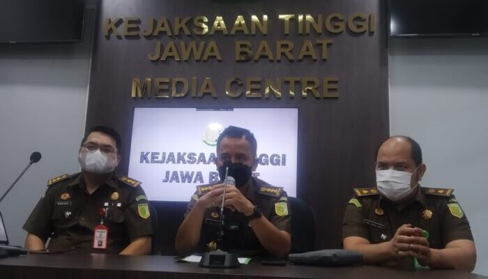 Penetapan Tersangka Dugaan Korupsi APBDes Citemu Menuai Polemik