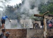 Rumah Warga Kampung Bandung Terbakar