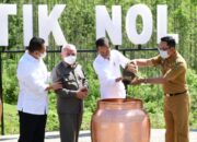 Jokowi Terima Air dan Tanah dari 27 Kabupaten/Kota di Jabar