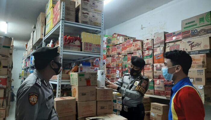 Polres Ciamis Pantau Stok Minyak Goreng di Pasar