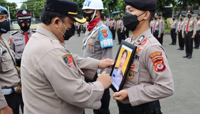 Satu Anggota Polrestabes Bandung Diberhentikan, Ikuti Upacara PTDH