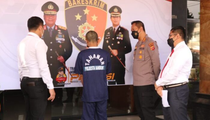 Begal, Modus Jadi Penumpang Taksi Online, Terancam 9 Tahun Penjara