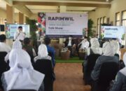 Kang Uu: Perempuan Harus Punya Cakrawala Hebat