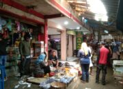 Permintaan THR ke Toko di Singaparna Mulai Ramai