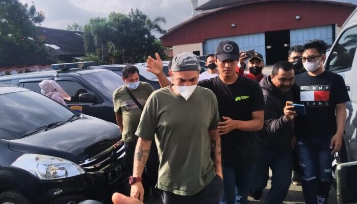 Artis Gary Iskak Ditangkap Polda Jabar, Kasus Sabu
