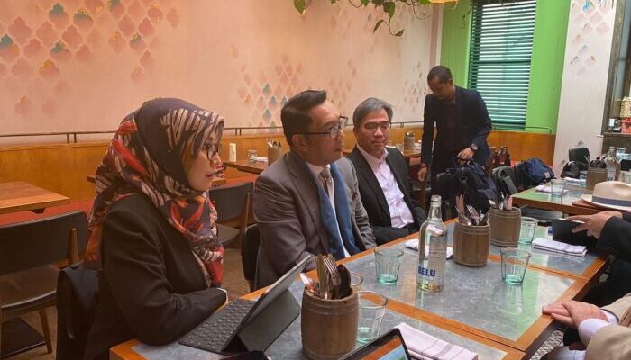 Ridwan Kamil Kunjungi Inggris, Jajaki Kerja Sama
