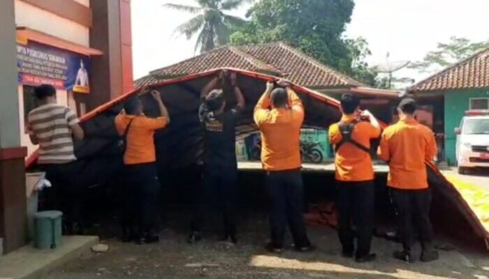 Puskesmas Sukaraja Penuh, BPBD Dirikan Tenda