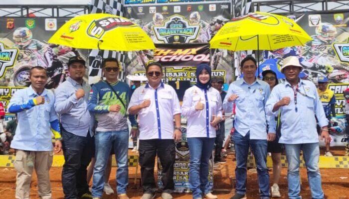 Komunitas Offroad Sadulur Sajalur Gelar Grasstrack
