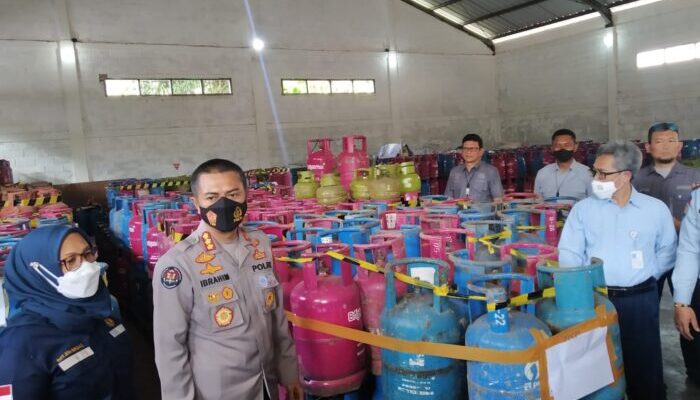 Bisnis Elpiji Oplosan Diungkap Polda Jabar