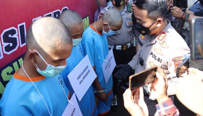 Berandalan Bermotor Diciduk Polisi, Bacok Warga