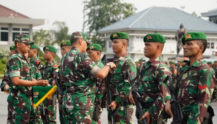 Berhasil, Prajurit Yonif 315 Garuda Diberi Penghargaan