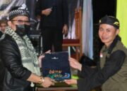 Pemkab Tasik Kucurkan Rp 100 Juta ke Desa Sukabakti