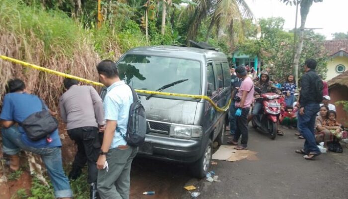 Pembakaran Mobil Desa Margalaksana Merembet ke Warung Warga