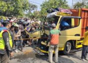 Truk Tangki Ditabrak, Diduga Sopir Ngantuk