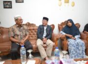 Keluarga Pelajar yang Hanyut di Sungai Bangek Padang, Disambangi Ridwan Kamil