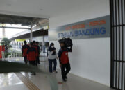 Naik Kereta Api Jarak Jauh Usia 18 Tahun Keatas Wajib Vaksinasi Booster