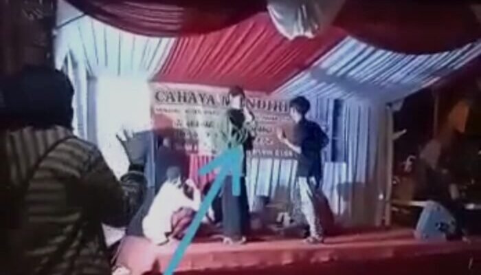 Saat Nyanyi Lagu Broery Marantika, Lelaki Paruh Baya Pingsan Lalu Meninggal Dunia