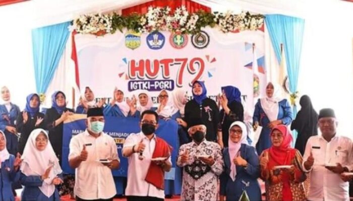 Di Tangan Guru, Anak Indonesia Akan Jadi Generasi Emas atau Tembaga