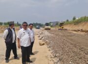 Bupati Garut Pastikan Tahun Depan Jalan Ibrahim Ajie Bisa Dipakai