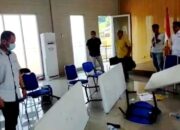 Kecewa, Meja Kursi Berantakan, Kejadian di Kantor Pertanahan Sumedang