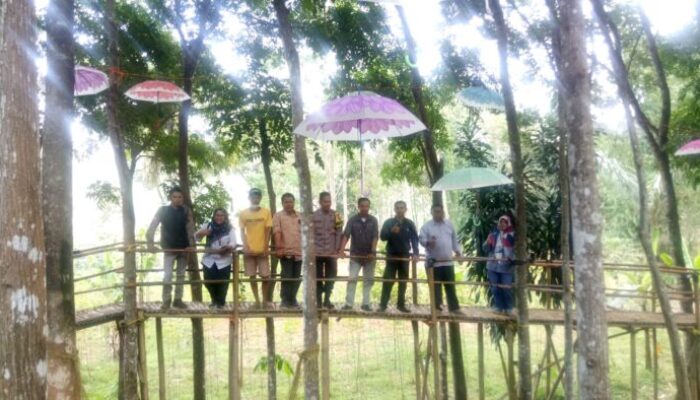 Saung Salumpit Jadi Ikon Destinasi Wisata Keren di Cipameungpeuk Sumedang