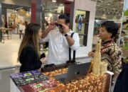 Santri Bikin Kerajinan dari Kayu Tembus Pasar Internasional