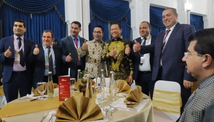 Forum Majelis Permusyawaratan Rakyat Dunia, Bahas Perdamaian