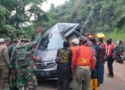 Longsor Cadas Pangeran, 4 Orang Jadi Korban