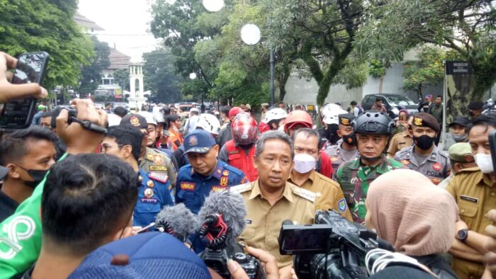 Wali Kota Bandung Yana Mulyana