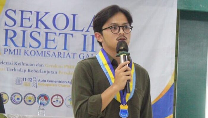 Agama dalam Pusaran Politik