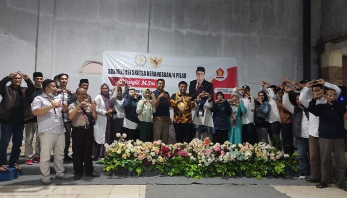 Ali Rasyid, Sekolah Tidak Boleh Menahan Ijazah Siswa