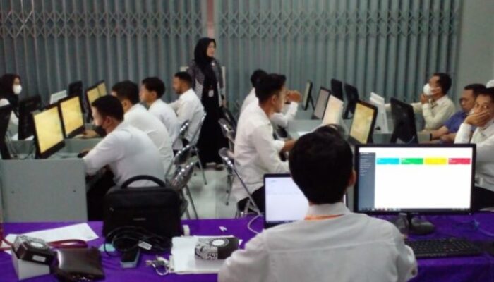 Ratusan Peserta Jalani Tes Tertulis Anggota PPK di Sumedang