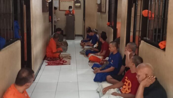 Tahanan Polres Tasikmalaya Dibina Lomba Ceramah
