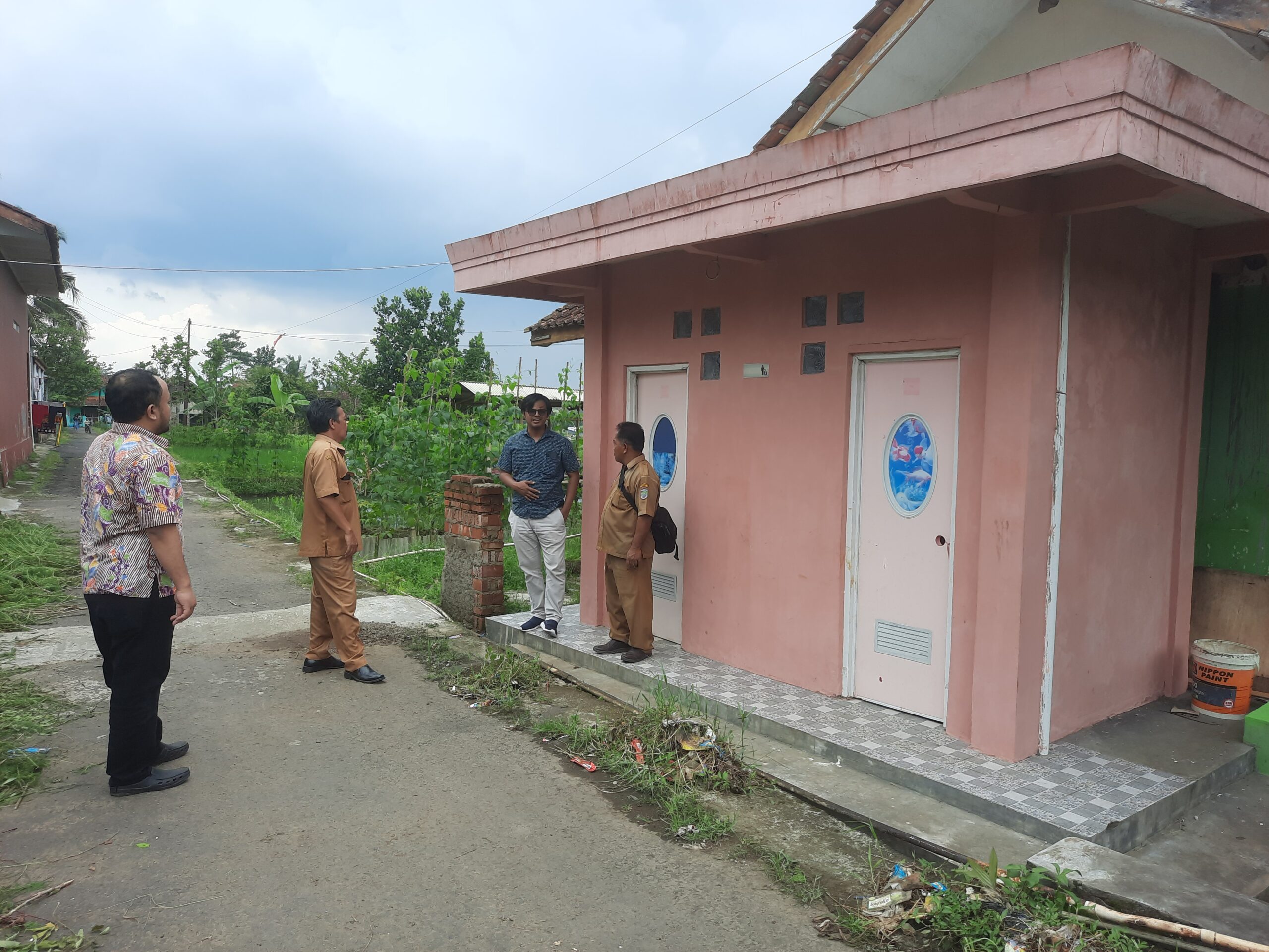 Pengabdian Tim Dosen Universitas Siliwangi di Desa Padamulya