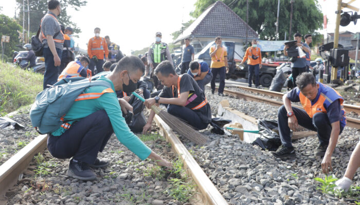 Kendala Lift di Stasiun Cimekar, 6 Pelanggan KA Terjebak, Daop 2 Bandung Sampaikan Permohonan Maaf