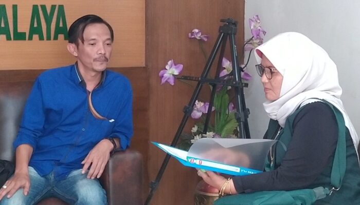 Putri Sulung K. H. M. Ilyas Ruhiat Mantap Nyaleg, Mundur dari ASN