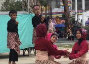 Anak SLB Aisyiyah Menari di Taman Alun-alun Singaparna