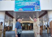 Pemda Maybrat Terima Penghargaan UHC Non Cat Off