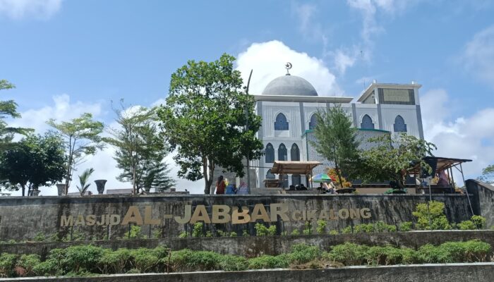 Masjid Al Jabbar Ada Juga di Cikalong Lho
