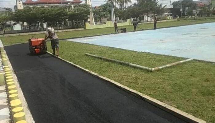 SUMEDANG: Alun-alun dan Jalan Gang Desa Conggeang Wetan Ditata