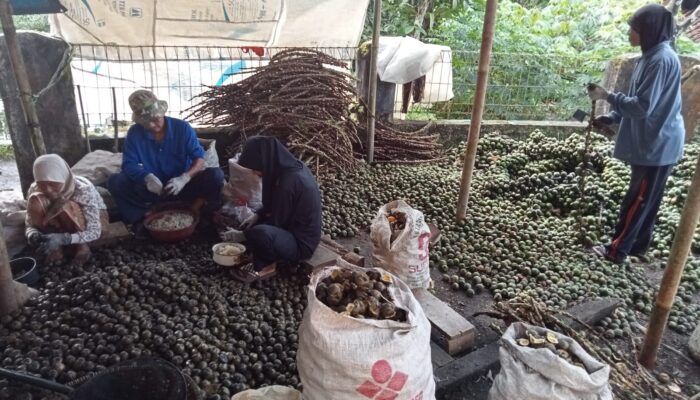 Cangkaleng Pembawa Berkah di Bulan Ramadan