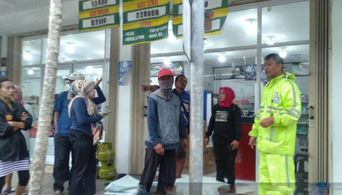 Pria Paruh Baya Meninggal Saat Mengayuh Becak, Korban Diduga Sakit