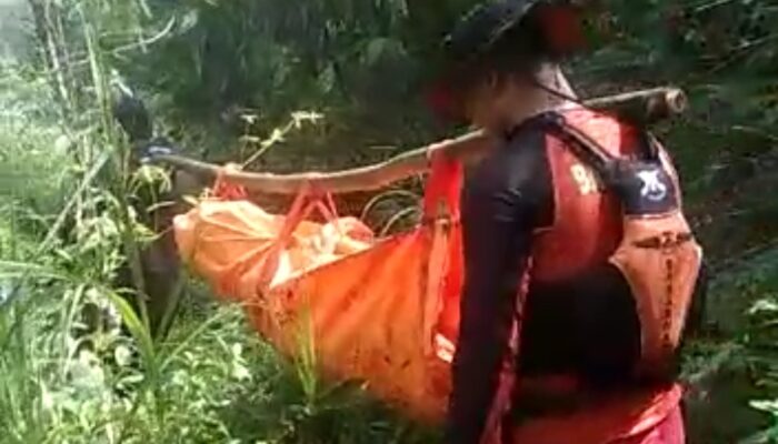 Seorang Nenek Ditemukan Meninggal Tanpa Busana di Sungai