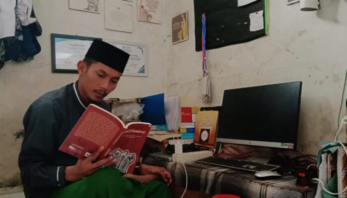 Refleksi Demokrasi dan Kapitalisme